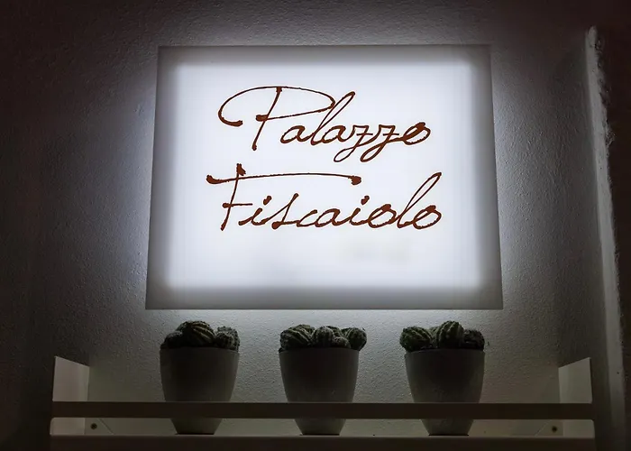 Bed & Breakfast Palazzo Fiscaiolo 3*